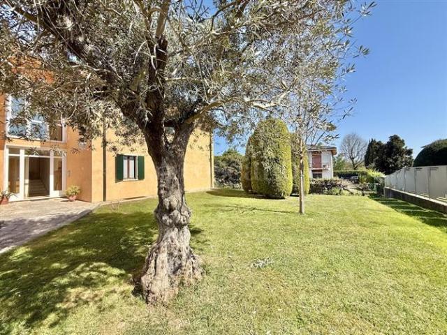 Casa di 75 mq a Centro Peschiera del Garda