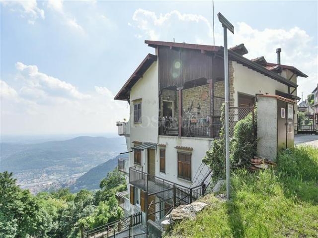 Casa di 75 mq a Cernobbio