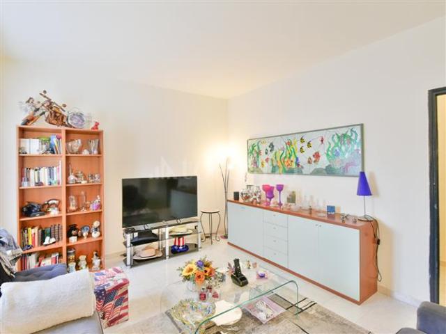 Casa di 75 mq a Centro Merone
