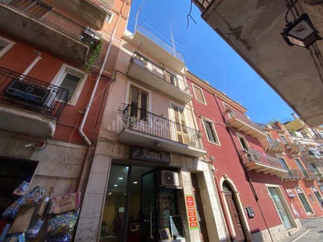 Casa di 77 mq a Centro Taormina