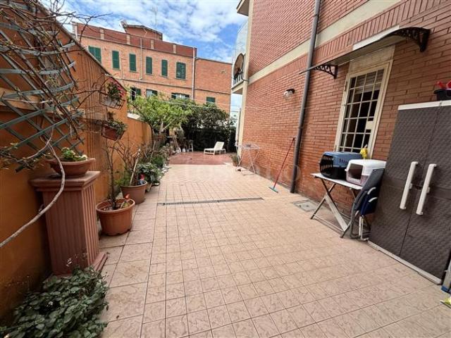 Casa di 70 mq a Torvaianica Centro Pomezia