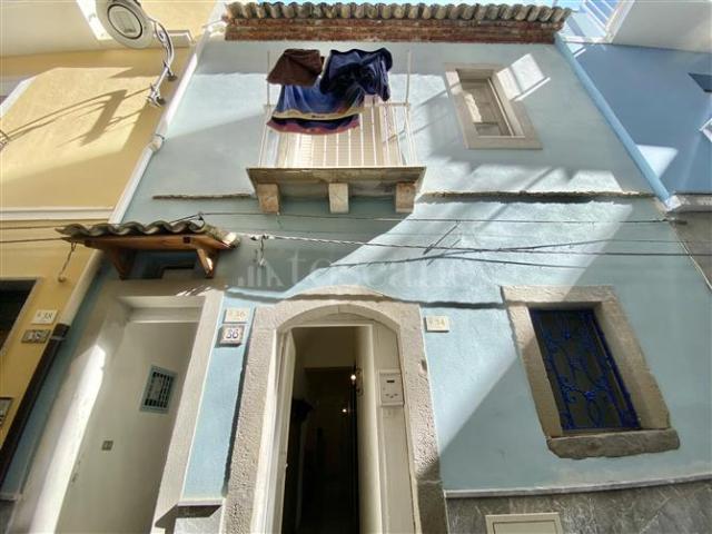 Casa di 73 mq a Letojanni