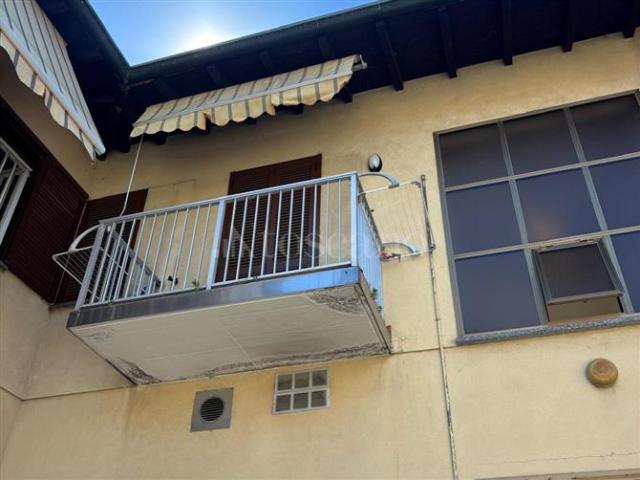 Casa di 84 mq a Lonate Ceppino
