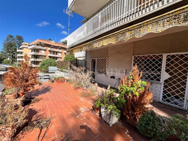Casa di 85 mq a Cassia, San Godenzo, Grottarossa Roma