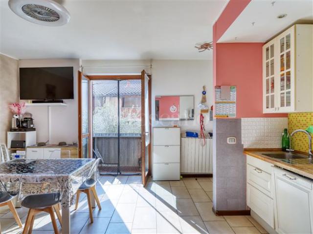 Casa di 80 mq a Ferrera di Varese