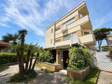 Casa di 80 mq a Fregene, Maccarese, Le Vignole Fiumicino