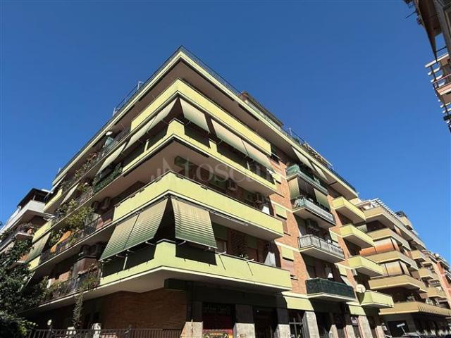 Casa di 80 mq a Lido di Ostia, Ostia Antica, Castel Fusano Roma