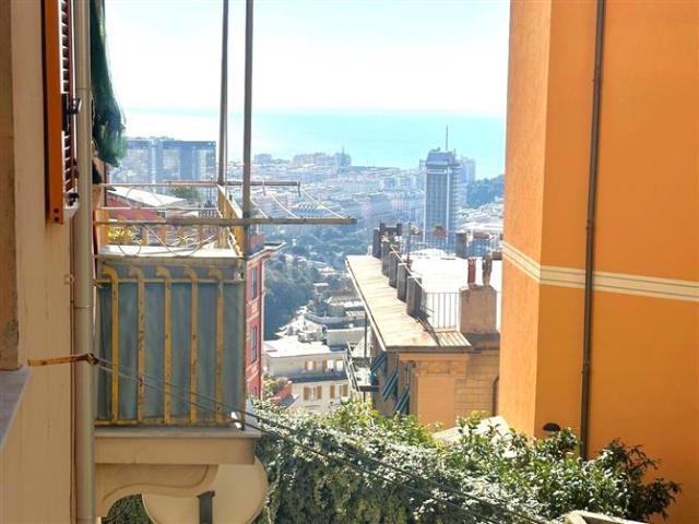 Casa di 95 mq a Circonvallazione Genova