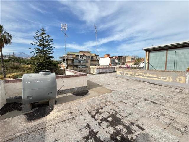 Casa di 94 mq a Rapisardi, Ballo, Cibele Catania