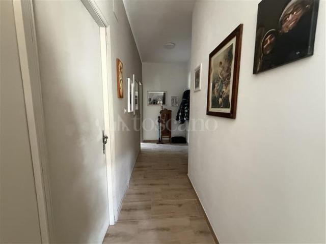 Casa di 99 mq a Centro Aci Castello