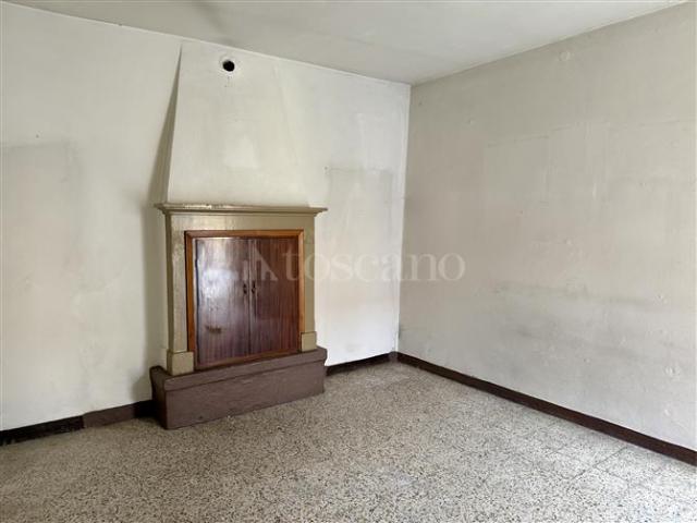 Casa di 90 mq a Centro Cellatica