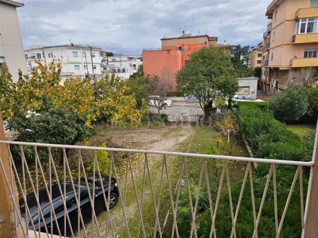 Casa di 90 mq a Centro, Centro Storico, Nicolosi Latina