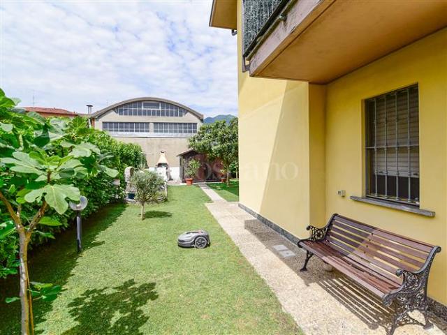 Casa di 90 mq a Centro Erba