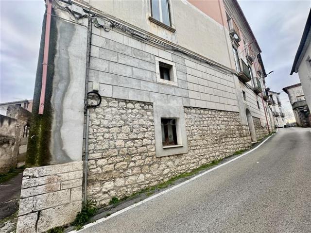 Casa di 90 mq a Alvignano