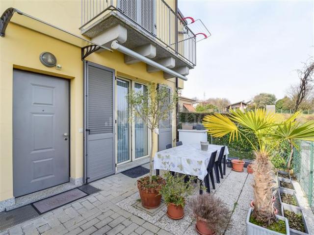 Casa di 90 mq a Montano Montano Lucino