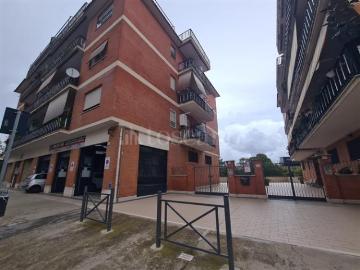 Casa di 90 mq a Pomezia Centro Pomezia
