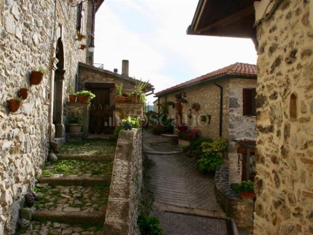Casa di 90 mq a Petrella Salto