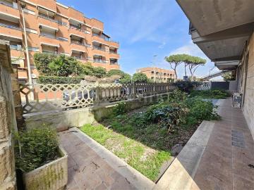 Casa di 90 mq a Torvaianica Centro Pomezia
