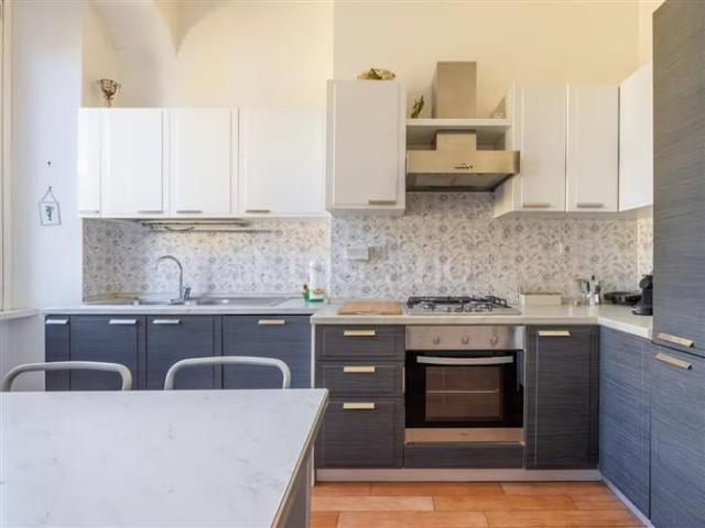 Casa di 90 mq a Termini, Repubblica Roma