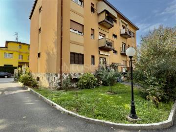 Casa di 90 mq a Urago Mella, Primo Maggio, Sant'Anna, Villaggio Badia Brescia