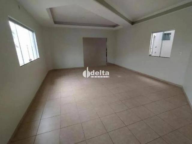 Casa disponível para venda no bairro Tubalina em Uberlândia MG
