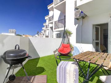 Casa do Neto — Sea View T1 for a Sunny Algarve Win