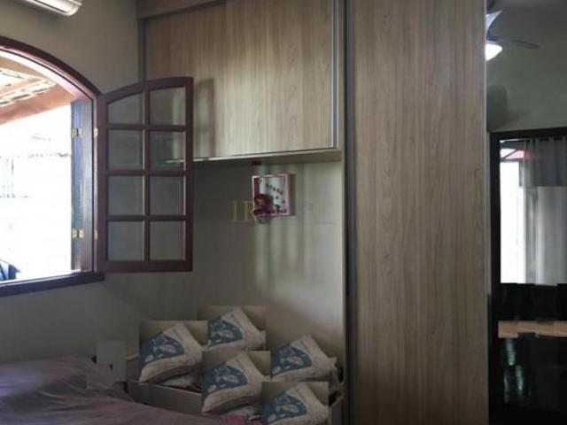 CASA DOIS QUARTOS 250m