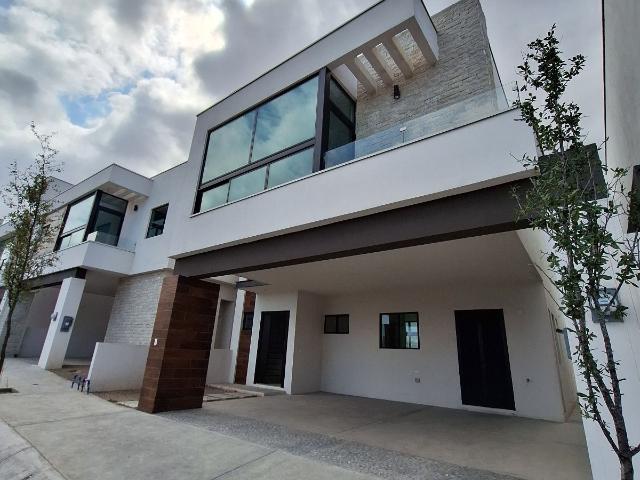Casa Dominio Cumbres