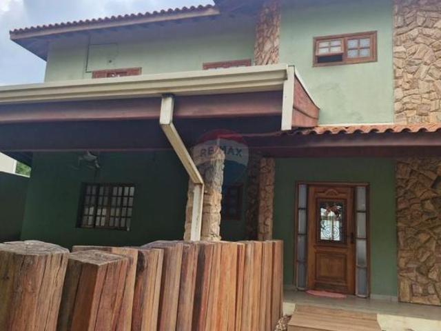 Casa dos sonhos com 6 quartos a venda em Santa Terezinha, Paulínia/SP Área residencial ou comercial