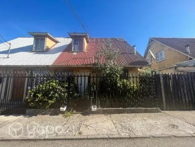 Casa Doña Graciela | 4 Dormitorios por 53000. 00 en Coronel