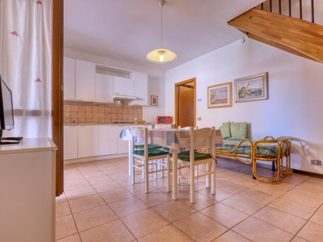 Casa Eucalipto 64 Trilocale Angolare al Primo Piano con Terrazza Pranzabile RIF. MC2 64