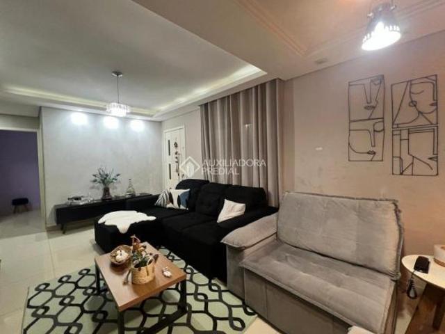 Casa excelente de 3 dormitórios à venda no bairro Santa Rita em Guaíba