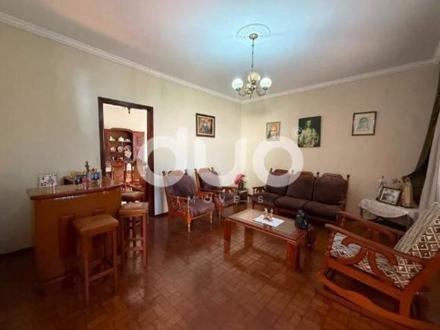Casa Exclusiva em Piracicaba Jd. Elite • 307m² área interna