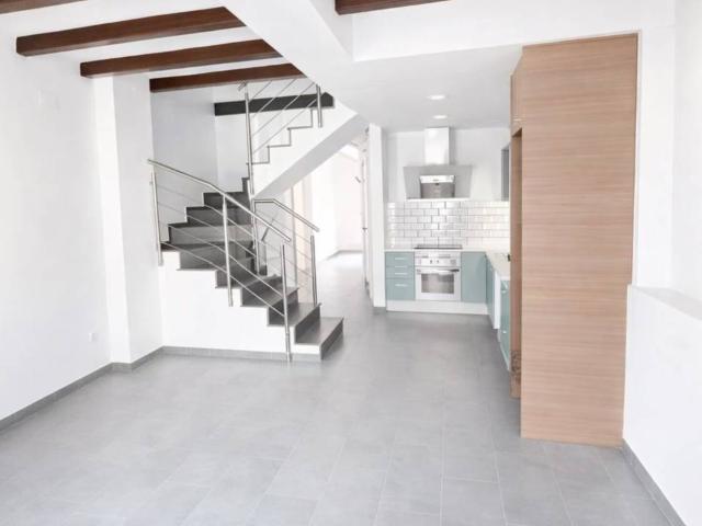 CASA EXCLUSIVA EN COLONIA GüELL