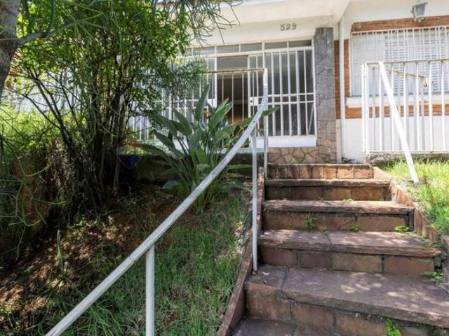 CASA EXCLUSIVA NO CORAÇÃO DA LAPA | 584m² DE TERRENO | LOCALIZAÇÃO ESTRATÉGICA