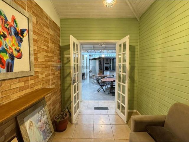 CASA EXCLUSIVA PARA LOCAÇÃO NA PRAIA DOS AMORES