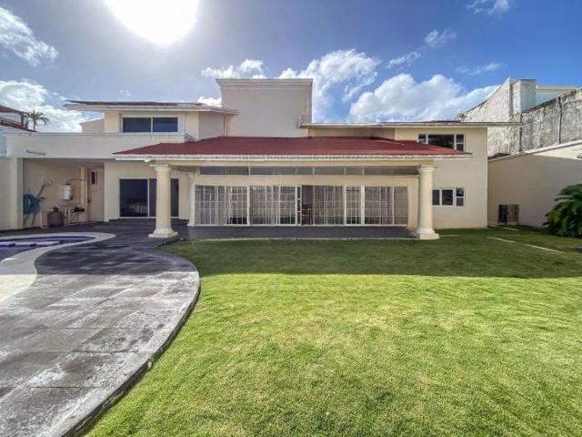 Casa extraordinaria en Supermanzana 15 / Extraordinary Home in SM 15