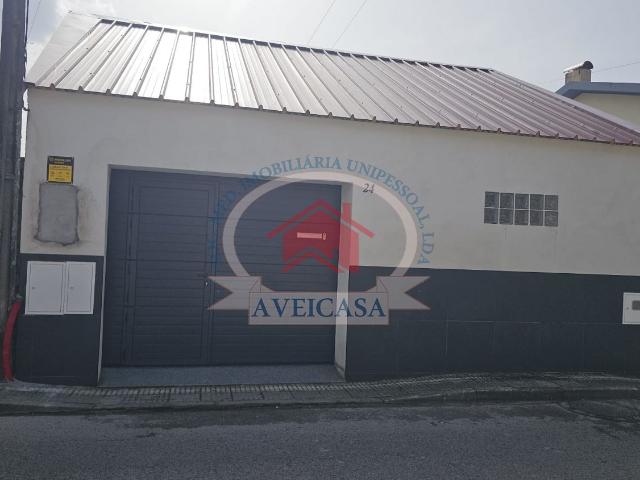 Casa e armazém para venda em Ílhavo
