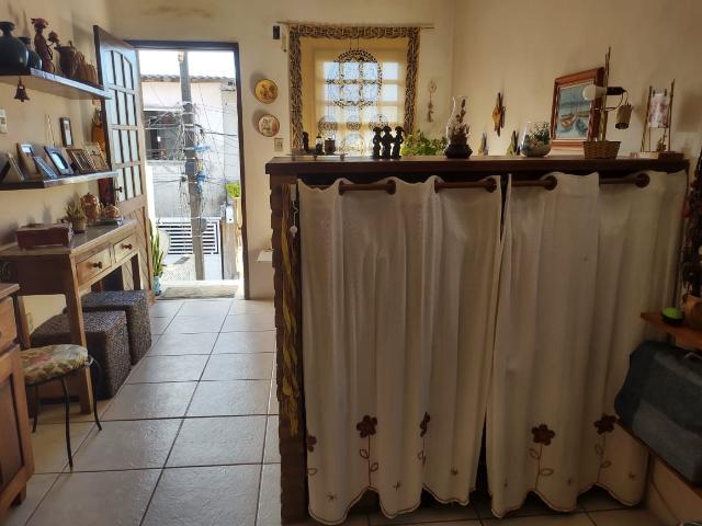 Casa e kitnet preço único