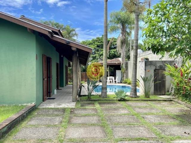 Casa e Lote à venda, oportunidade para investimento com renda garantida!