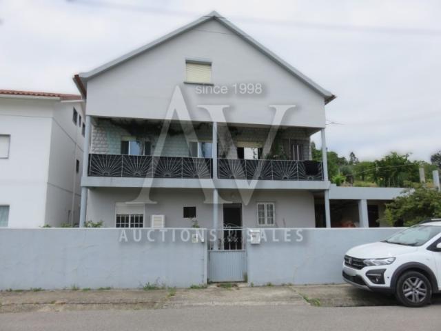 CASA E TERRENOS RÚSTICOS | SANTIAGO DE LITÉM POMBAL | NEGOCIAÇÃO PARTICULAR FIM 16*OUT