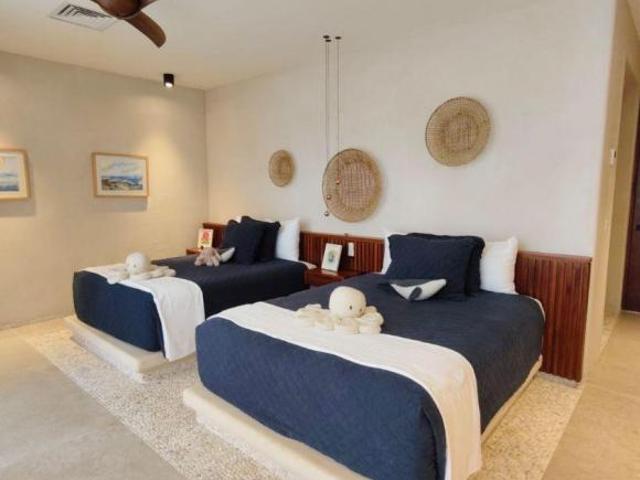 CASA ECLIPSE EN PLAYA BLANCA