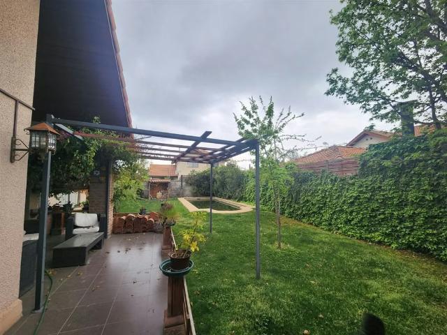 CASA El Polo de Machalí, excelente ubicación | 4 dormitorios por 8190.00 en Machalí
