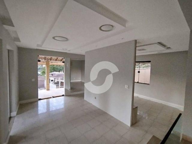 Casa em Maceió, Niterói/RJ de 270m² 4 quartos à venda por R$ 1.249.000,00