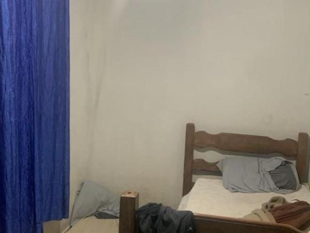CASA EM MEIO LOTE À VENDA BAIRRO ESPERANÇA IPATINGA