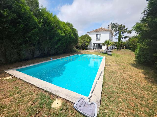 Casa em Milharado, Mafra 5 Quartos e Piscina