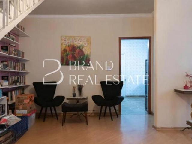 Casa em Mirandópolis | 232m² construídos | 157m² de terreno | 4 dormitórios | 3 suítes