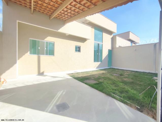 Casa em Moinho dos Ventos, Goiânia/GO de 130m² 3 quartos à venda por R$ 399.690,00