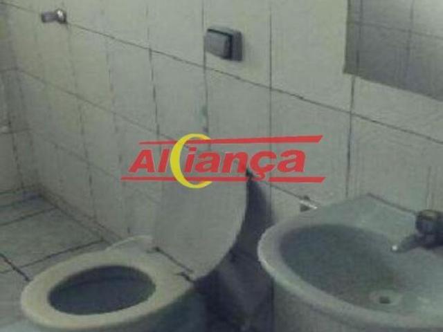 Casa em movimentada avenida Também excelente ponto comercial CA0921
