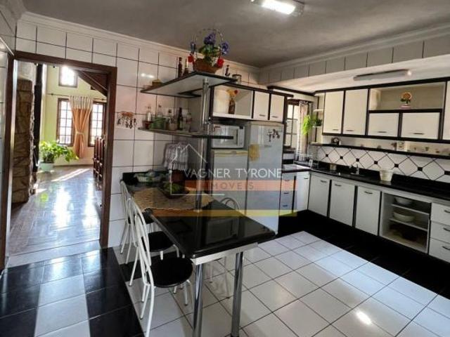 Casa em Nakamura Park, Cotia/SP de 360m² 4 quartos à venda por R$ 1.060.000,00